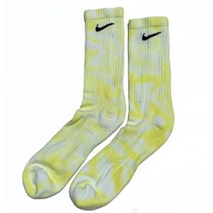 Tie Dye Nike Everyday Cotton Crew Socks